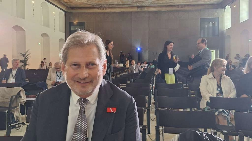 Hahn: Evropa će ili izvoziti stabilnost ili će uvoziti nestabilnost
